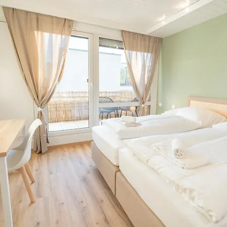 Range - Penthouse - Wlan - Parkplatz - Kueche - Balkon - Klima - 1-5 Personen * Fellbach
