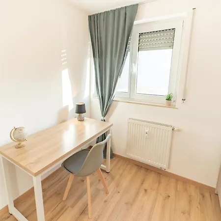 Range - Penthouse - Wlan - Parkplatz - Kueche - Balkon - Klima - 1-5 Personen